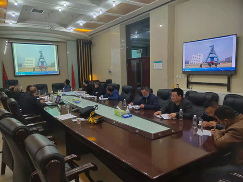 陜煤建設(shè)機(jī)電安裝公司承建的西卓礦 主立井工程專(zhuān)項(xiàng)施工方案通過(guò)專(zhuān)家論證