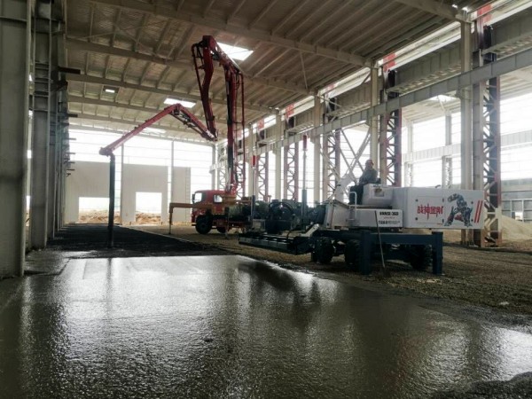 陜煤建設澄合分公司渭南南京金龍項目部購置引進新設備推進項目建設