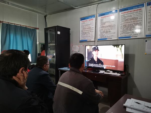 陜煤建設礦建二公司積極開展反恐維穩宣傳工作