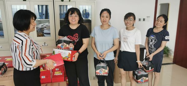 陜煤建設天工公司： 粽香飄千里，情暖職工心