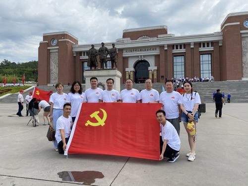 陜煤建設(shè)市場開發(fā)分公司開展“走進照金、探尋初心”主題黨日活動