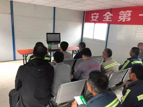 陜煤建設(shè)機(jī)電安裝公司關(guān)中黨支部開展主題黨日活動