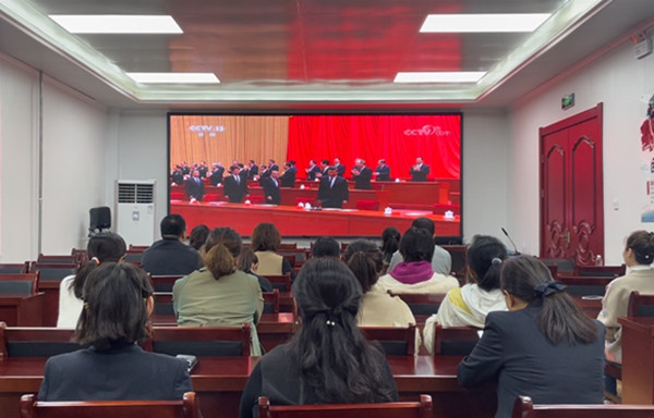 陜煤建設機電安裝公司集中觀看紀念辛亥革命110周年大會直播