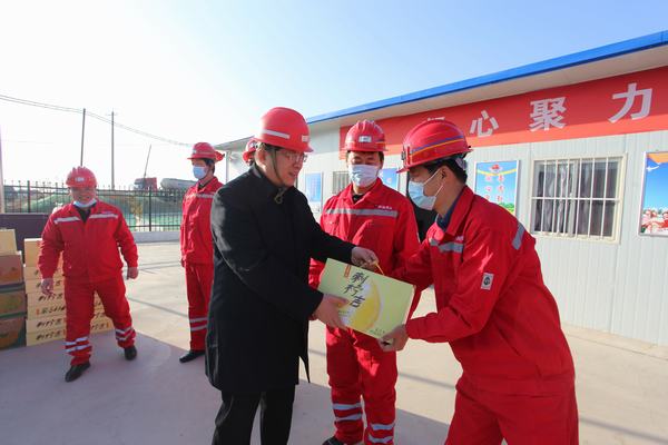 彬長礦業公司領導蒞臨陜煤建設礦建二公司第三項目部檢查慰問