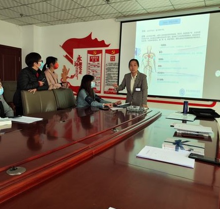 巾幗綻芳華 青春正當時