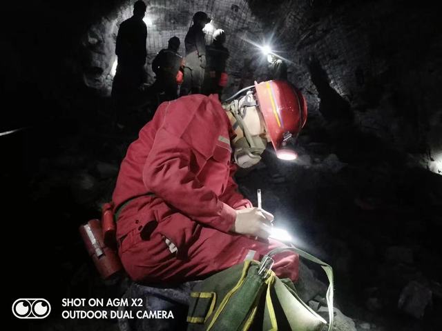 贊勞動美，致敬煤礦工作者