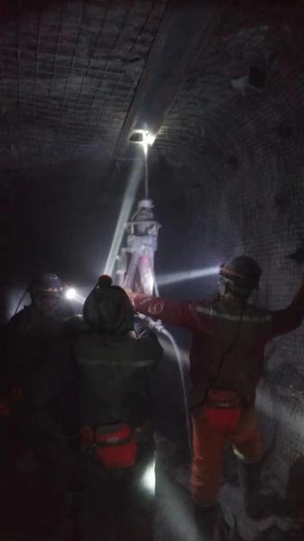 陜煤建設(shè)礦建二公司車村項(xiàng)目部施工連獲進(jìn)展