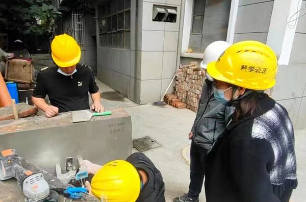 陜煤建設新城公司第一項目部：給老舊房屋裝上“溫度開關”