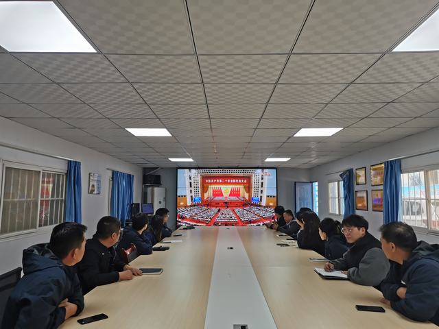 陜煤建設(shè)韓城分公司土建二項(xiàng)目部：“線上+線下”全員“充電蓄能”，構(gòu)建大學(xué)習(xí)格局