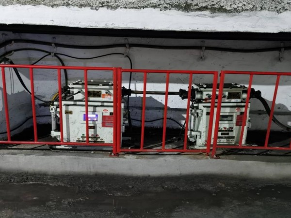 陜煤建設(shè)機電安裝公司園子溝項目部動力照明網(wǎng)順利通過驗收