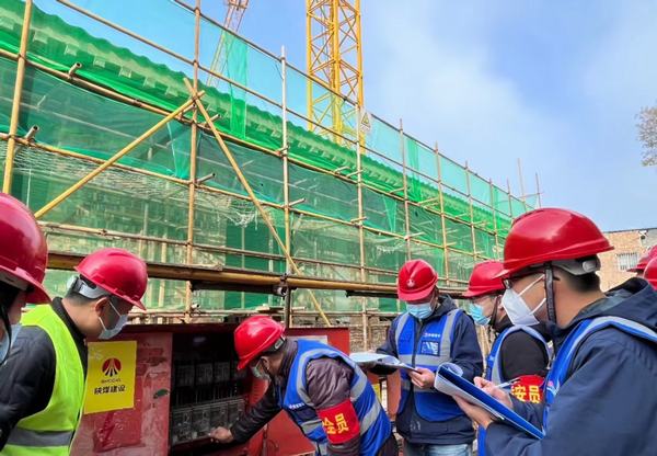 組“團(tuán)”踐行新思想，躬“青”展現(xiàn)新作為