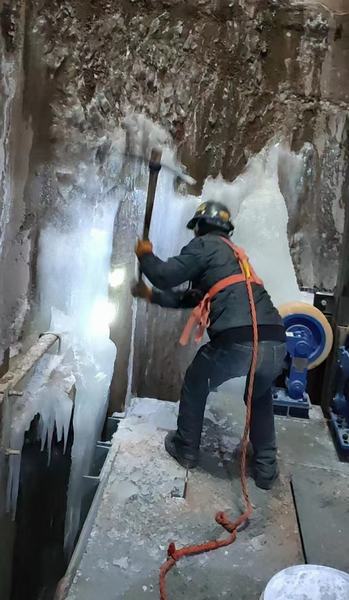 陜煤建設礦建二公司安裝項目破冰施工側記