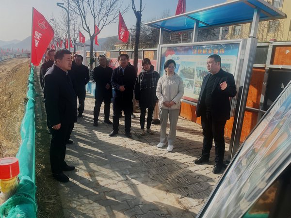 榆林市委組織部蒞臨陜煤建設路橋分公司綏德縣第二凈水廠項目檢查