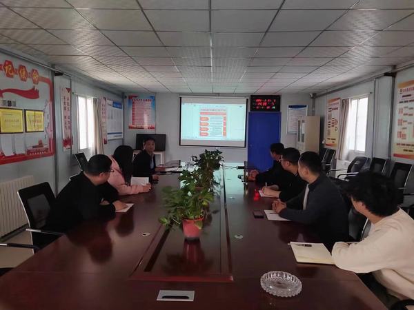 陜煤建設礦建二公司車村項目部黨支部開展“我來講黨課”活動