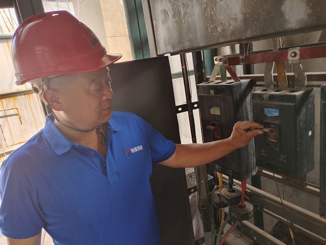 陜煤建設(shè)韓城分公司安裝四項(xiàng)目部:讓“愛”連接家庭,用“心”鎖緊安全