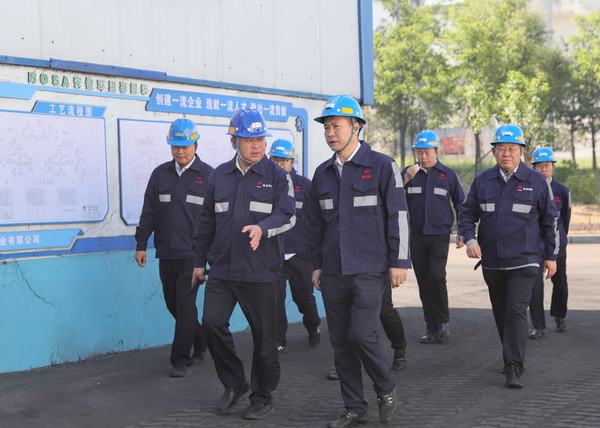 趙敬凱在黨建聯(lián)系點(diǎn)講授主題教育專(zhuān)題黨課并調(diào)研指導(dǎo)現(xiàn)場(chǎng)工作