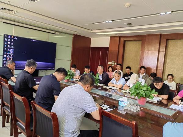 陜煤建設(shè)煤礦運營服務(wù)分公司:開展“初夏已至 書香有約”主題贈書活動