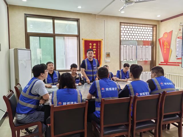 陜煤建設(shè)韓城分公司土建第四項目部:“濃濃端午意 葉葉‘粽’關(guān)情”