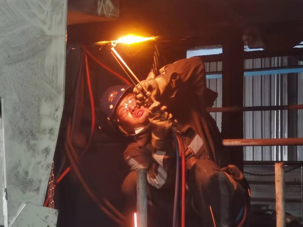 陜煤建設洗選煤運營公司紅柳林洗煤廠項目部： 高溫“烤”驗“暑”你最美