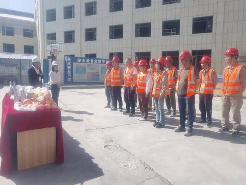 陜煤建設(shè)西北分公司:公司關(guān)懷暖人心 凝心聚力鼓干勁