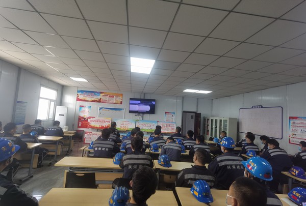 陜煤建設洗選煤運營公司紅柳林洗煤廠項目部： 節前加碼   借力發力