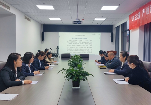 陜煤建設礦建三公司:書香沁芳華 讀書悅人生