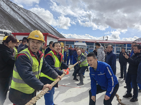 陜煤建設(shè)礦建三公司：中秋“邂逅”國慶，陜煤建設(shè)人花式度雙節(jié)
