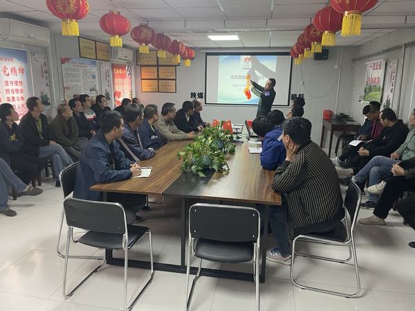 陜煤建設(shè)渭南分公司第二安裝項(xiàng)目部:樹(shù)牢紅線意識(shí) 沖刺百日安全