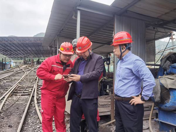 陜煤建設礦建二公司：隨“季”應變 筑牢冬季“三防”屏障