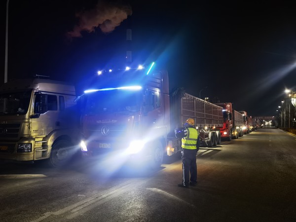 陜煤建設洗選煤運營公司神渭蒲城運營項目部: 在崗位上堅守跨年的他們