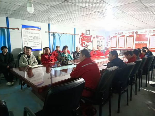 陜煤建設(shè)礦建二公司:打好冬季“三防”保衛(wèi)戰(zhàn)