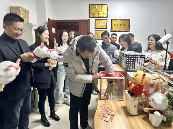 陜煤建設綠宇公司: 以“暖心服務”傳遞“公司溫度”