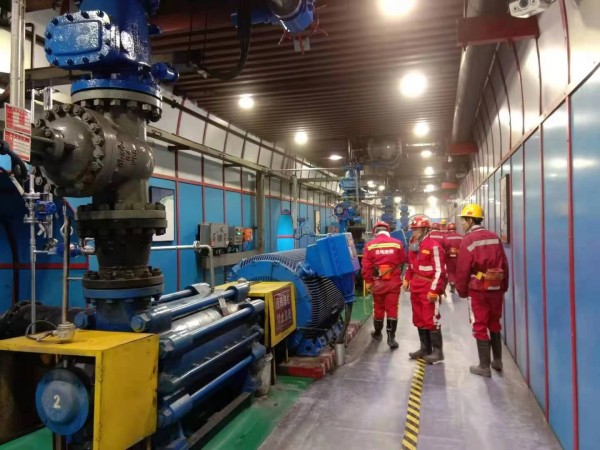 陜煤建設(shè)機(jī)電安裝公司全面復(fù)工復(fù)產(chǎn)，開(kāi)啟奔跑“加速度”！