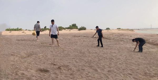 陜煤建設礦建二公司第二項目部組織開展“保衛母親河 從我做起”主題活動