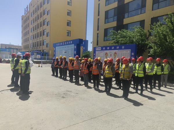 陜煤建設(shè)銅煤公司基層項(xiàng)目部:以錚錚誓言“拼”出熱火朝天的施工盛景