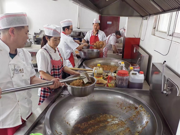 陜煤建設煤礦運營服務分公司:弘揚勤儉節約風 引領文明“新食尚”