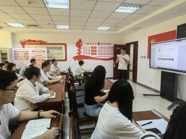 陜煤建設煤礦運營服務分公司：開展生產安全事故應急預案培訓活動  提升應急處理能力