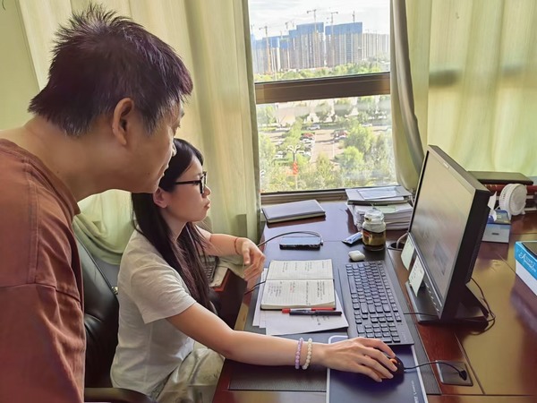 陜煤建設(shè)煤礦運(yùn)營(yíng)服務(wù)分公司：人文關(guān)懷點(diǎn)亮成長(zhǎng)之路