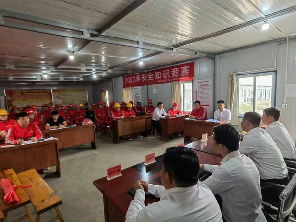 陜煤建設煤礦運營服務分公司：深化國防教育 共筑愛國情懷