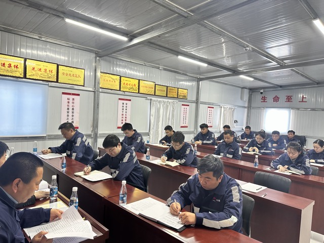 陜煤建設洗選煤運營公司第三項目部：系牢“警戒帶”安全抓在手