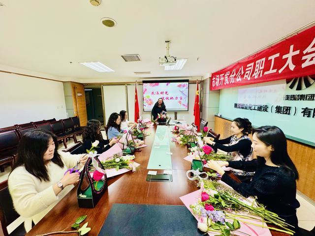 陜煤建設(shè)市場(chǎng)開(kāi)發(fā)分公司：這張心愿卡片，請(qǐng)你收下