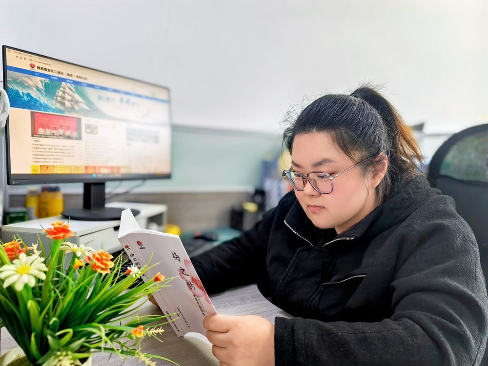 為夢(mèng)前行 不負(fù)芳華