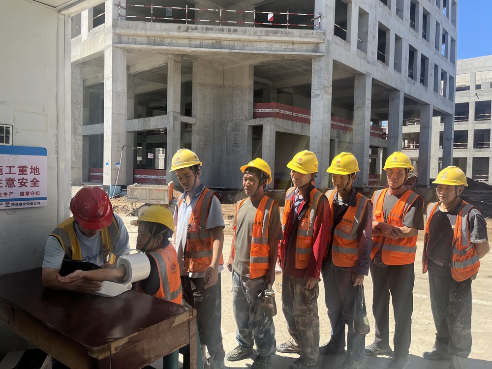 陜煤建設銅煤公司:夏日“微舉措”筑牢安全“大防線”