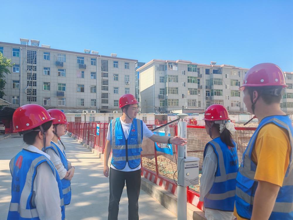 陜煤建設渭南分公司第八項目部:青年聯動青安崗 巡查筑牢安全網