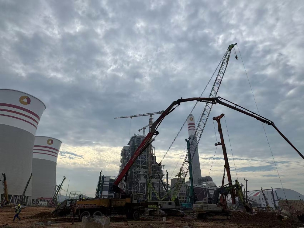 24小時鏖戰!陜煤電力上高有限公司2x1000MW清潔煤電擴建項目煤倉間灌注樁圓滿完成