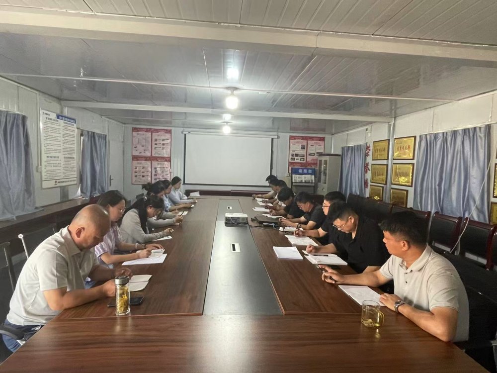 陜煤建設(shè)韓城分公司土建六項(xiàng)目部：秋高氣爽施工忙，精雕細(xì)琢筑精品