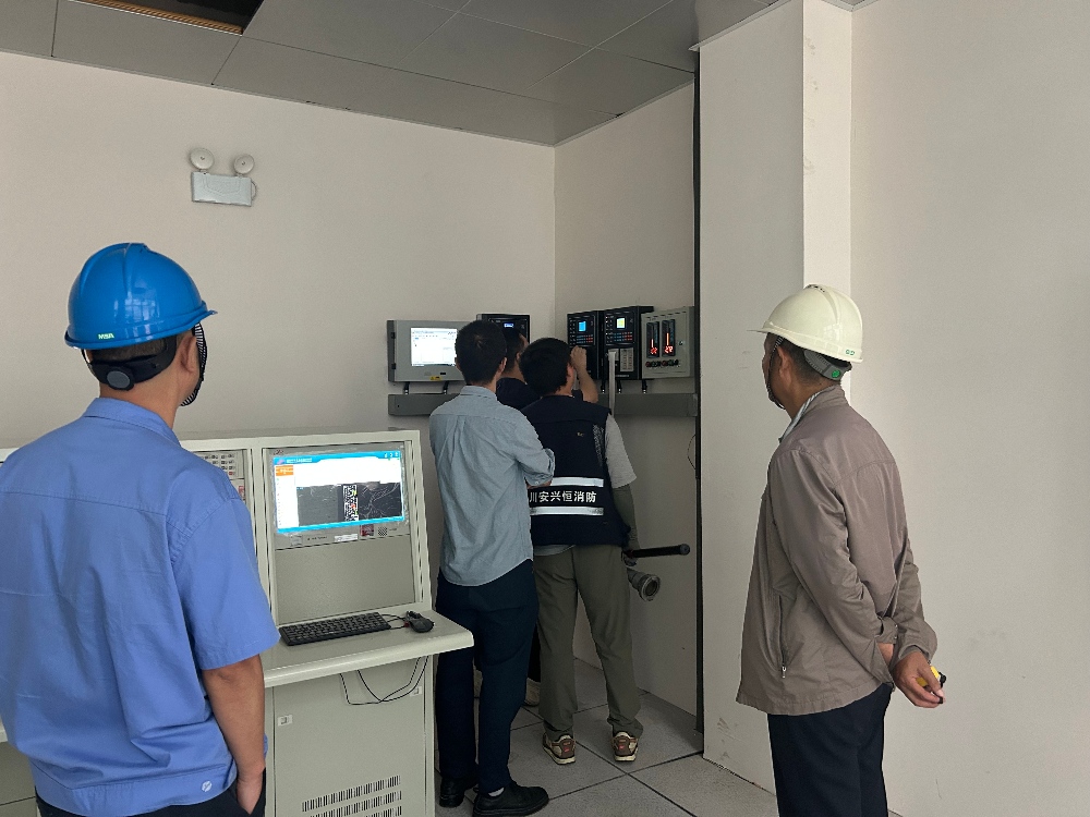 陜煤建設(shè)漢中分公司：智能塔機制造項目順利通過第三方消防檢測