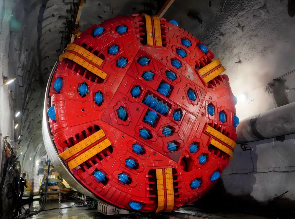 陜煤建設(shè)煤礦運營服務(wù)分公司：直徑7.13米TBM掘進(jìn)機(jī)及全套系統(tǒng)帶載聯(lián)合試運轉(zhuǎn)成功