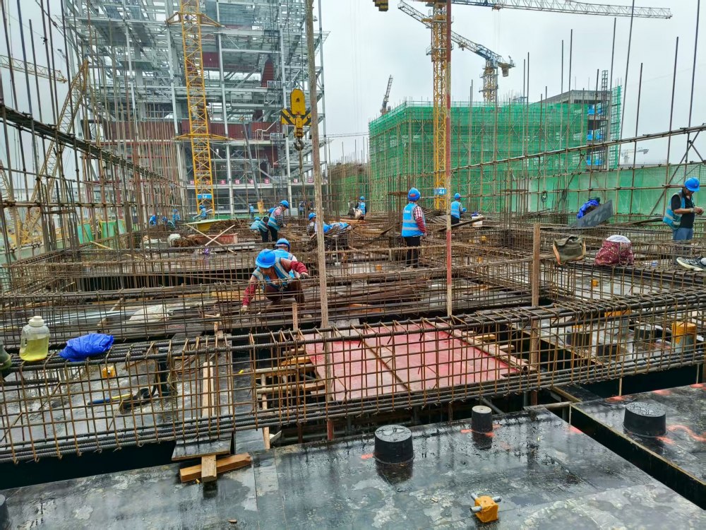 陜煤建設韓城分公司土建四項目部:歲寒攻堅正當時,鐵軍鏖戰展雄風