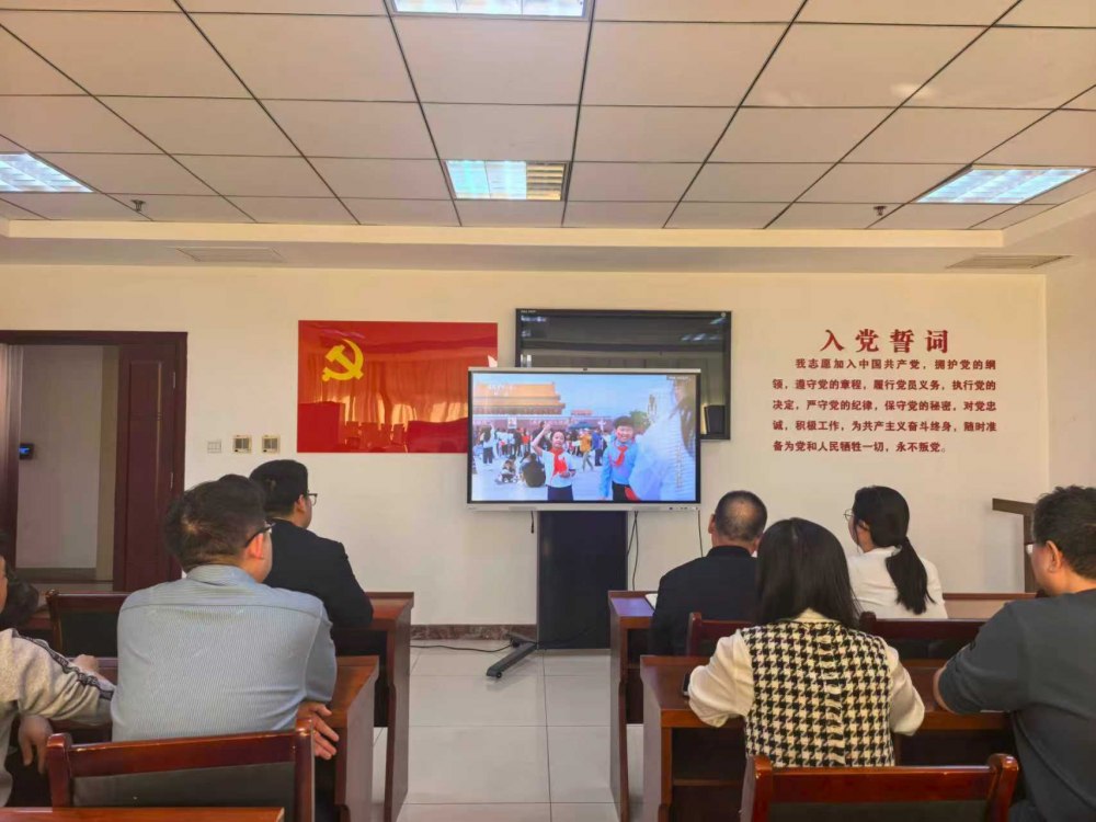 陜煤建設煤礦運營服務分公司：提醒加警示 筑牢廉潔過節防線